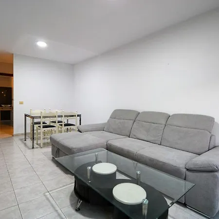 Apartament Spacious El Tablero *