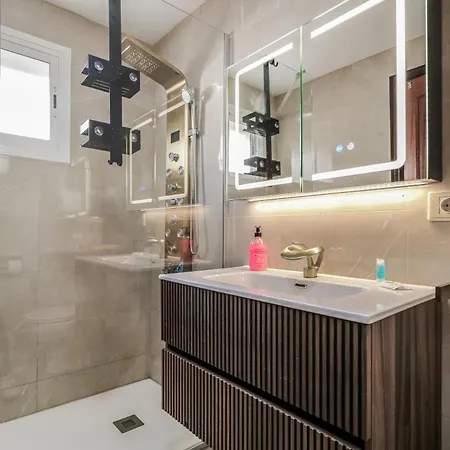 Spacious El Tablero 马斯帕洛马斯